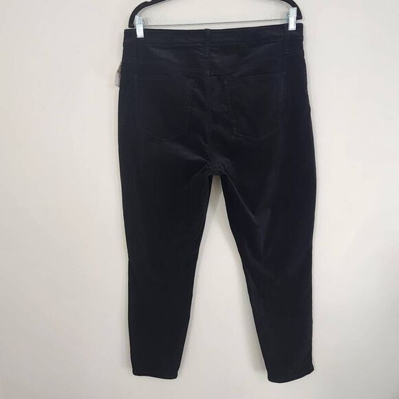 GAP Black Velvet Skinny Pants NWT Size 33 Gap Velvet Pants - Picture 4 of 8